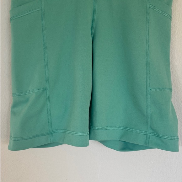 Yogalicious LUX seafoam blue green high rise side pocket bike shorts size XS - Picture 4 of 7